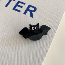 Tiny Bat Acrylic Hair Pins, Gothic Style Accessories Perfect for Christmas and Halloween Gatherings