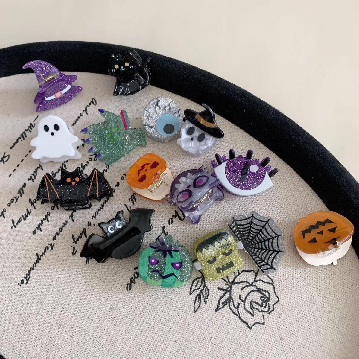 15 Pack Assorted Festival Hair Clip Set, Mixed Spooky Designs for Christmas and Halloween Decor