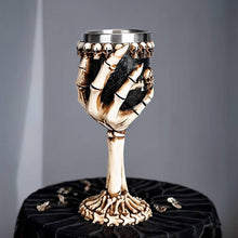 Mechanical Style Resin Skull Goblet, Unique Retro Bar Drinking Vessel, Desktop Ornament for Christmas & Halloween Theme Event