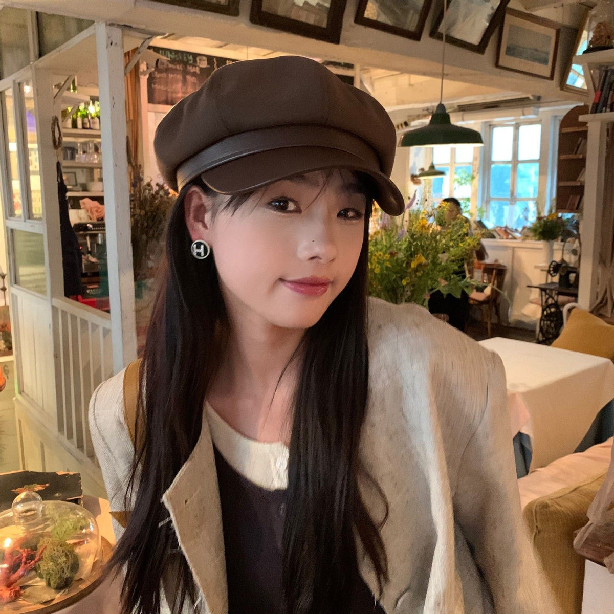 Leather Brim Peaked Newsboy Cap, Adjustable 56‑58cm, Christmas & Halloween Travel & Outdoor Headwear, Retro Casual Hat, Nice Holiday Souvenir