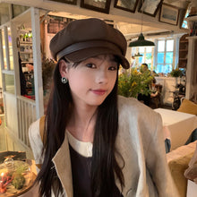 Leather Brim Peaked Newsboy Cap, Adjustable 56‑58cm, Christmas & Halloween Travel & Outdoor Headwear, Retro Casual Hat, Nice Holiday Souvenir