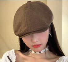 Linen Fabric Coffee‑Colored Newsboy Cap, Adjustable 56‑58cm, Christmas & Halloween Breathable Outdoor Headwear, Retro Casual Hat, Holiday Souvenir