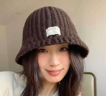 Knitted Coffee‑Tone Bucket Hat, Adjustable 56‑58cm, Christmas & Halloween Warm Daily Headwear, Soft Casual Bucket Cap, Festival Giveaway