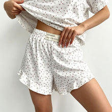 White Size XL | Roomy Cotton Loungewear Set | Halloween Plus Size Comfort Gift | Ruffle Shorts Flesh-Covering Home Pajamas