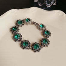 Regular Green Bracelet | Halloween Casual Vintage Gift | Green Flower Heart Bracelet Simple Retro Daily Jewelry