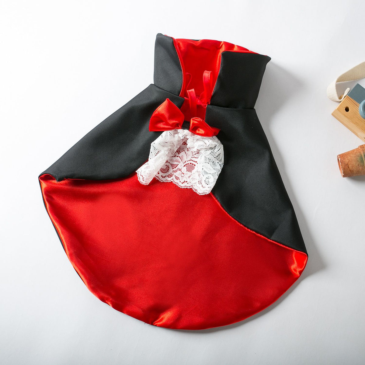 Pet Cape Halloween Cat Dog Adjustable Cloth Bow Cape Free size